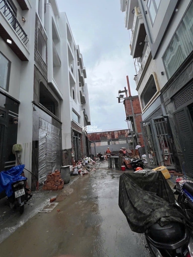 Bán nhà đường mã lò  gần khi tên lữa