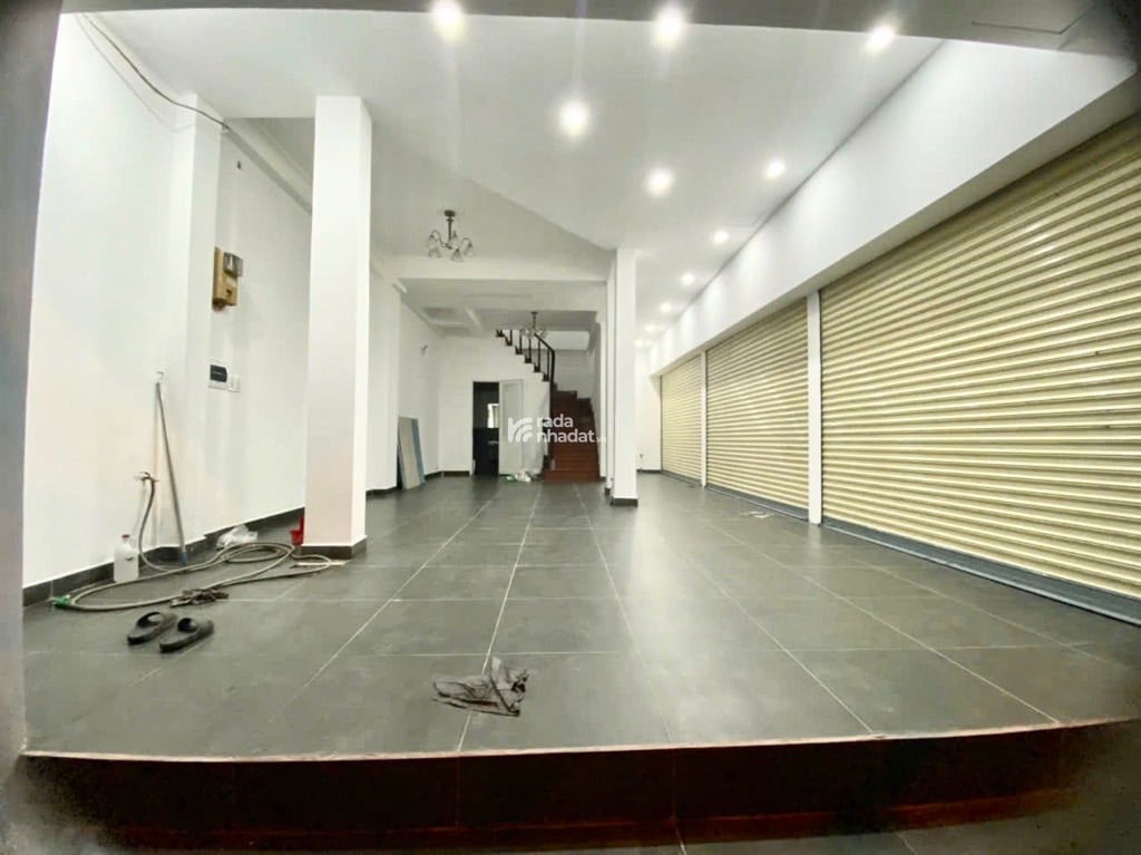 HXH NGUYỄN VĂN THƯƠNG, BÌNH THẠNH, 5.6M BỀ NGANG CÓ KC DỄ CẢI TẠO MỚI. GIẢM 550TR CHỈ 10.8T