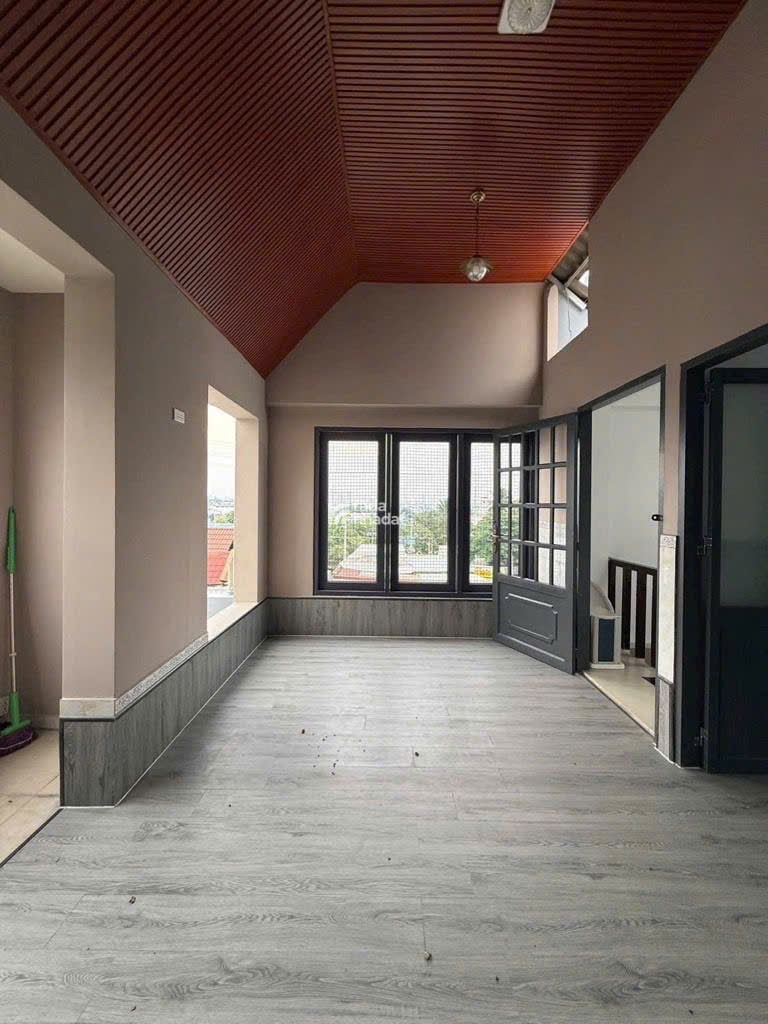 Bán Gấp Nhà Phố 5 Tầng Đường Nhựa Xe Tải Chạy Trước Nhà Ra Phạm Văn Chiêu P9 Gò Vấp