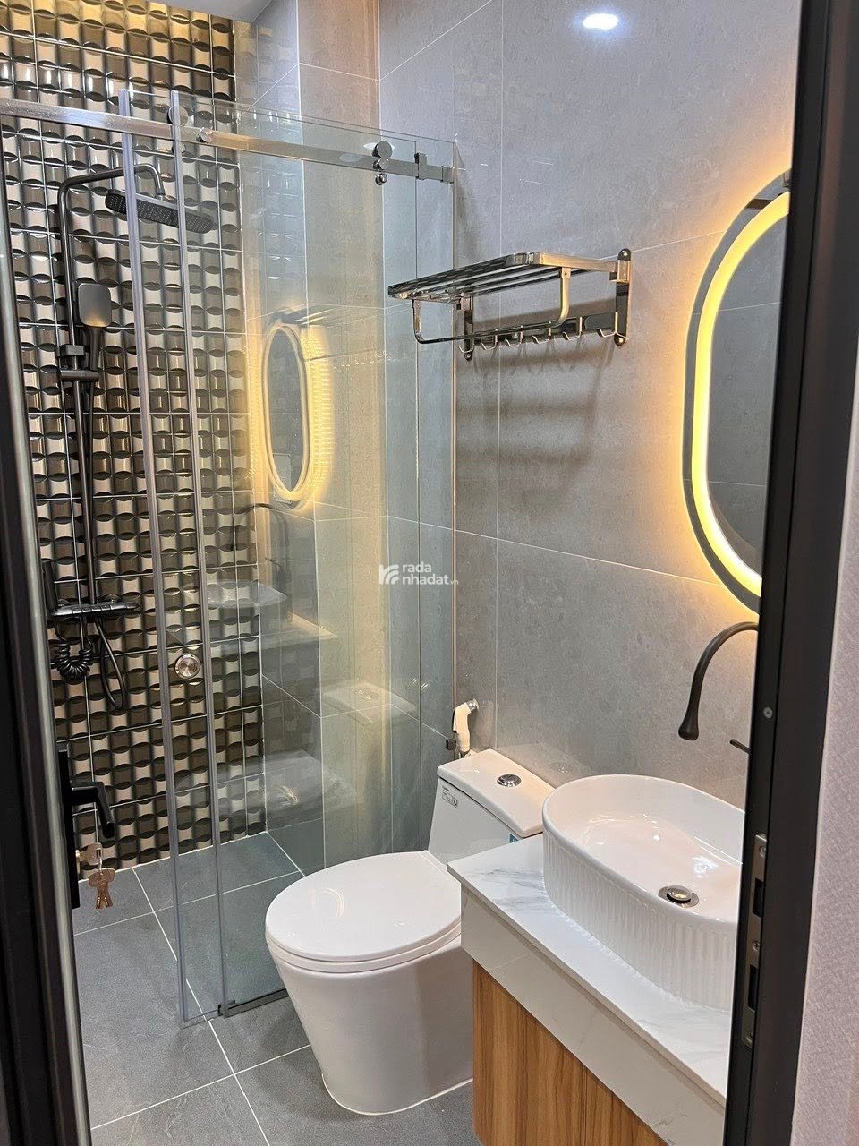 Bán nhà 110/20/22 Đường số 30 P.6, 6 tầng lửng ngược thang máy. Giá 13,5 tỷ TL