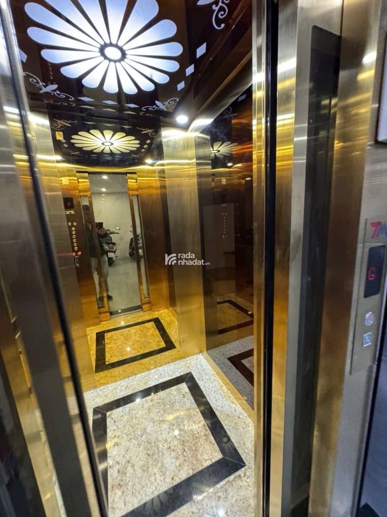 CHDV GẦN AEON MALL TÂN PHÚ - NHÀ MỚI TOANH THANG MÁY 6 TẦNG 22 CHDV FULL NỘI THẤT - DÒNG TIỀN 150Tr