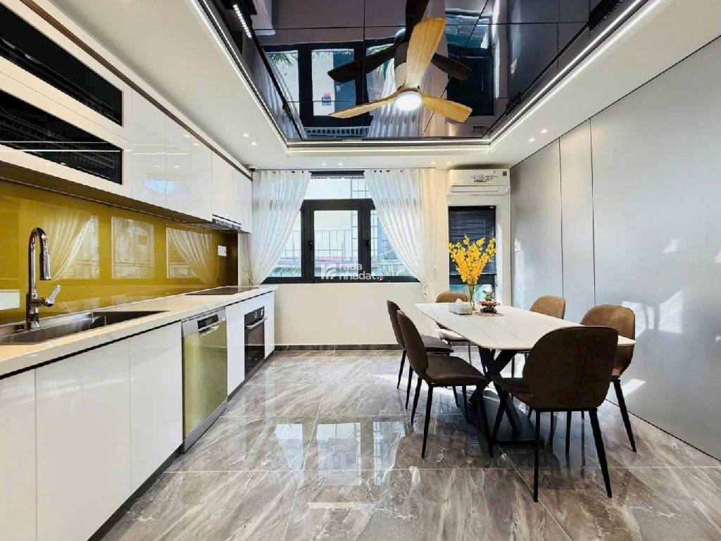 SIÊU PHẨM NHÀ PHỐ - KHU CAO TẦNG ĐỒNG BỘ - GÒ VẤP, 5 TẦNG  - 50M2 - FULL NỘI THẤT, NHỈNH 8 TỶ 
