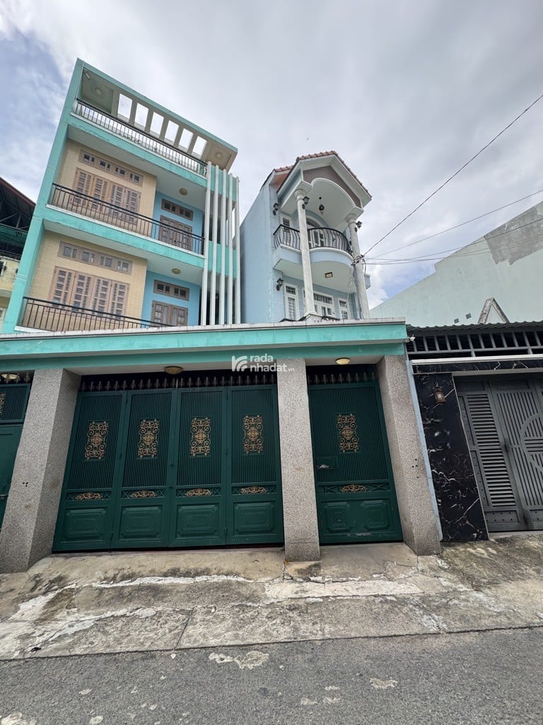 HẺM XE HƠI TRÁNH 4 TẦNG NGAY CỔNG ĐH NGÂN HÀNG THU NHẬP 90tr/th 8X27 CHỈ 22 TỶ.