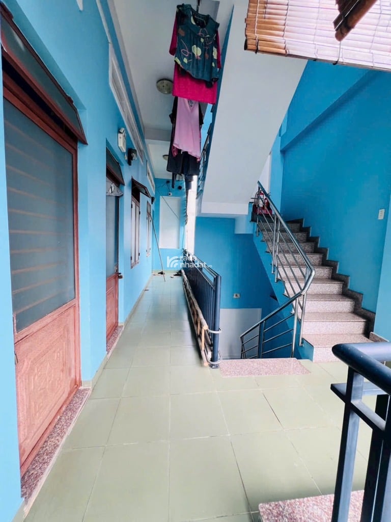 HẺM XE HƠI TRÁNH 4 TẦNG NGAY CỔNG ĐH NGÂN HÀNG THU NHẬP 90tr/th 8X27 CHỈ 22 TỶ.