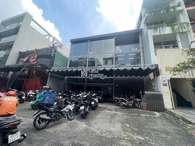 Vị trí đẹp cách Q1 tầm 300m, bán nhà MT Trần Nguyên Đán,Q Bình Thạnh,