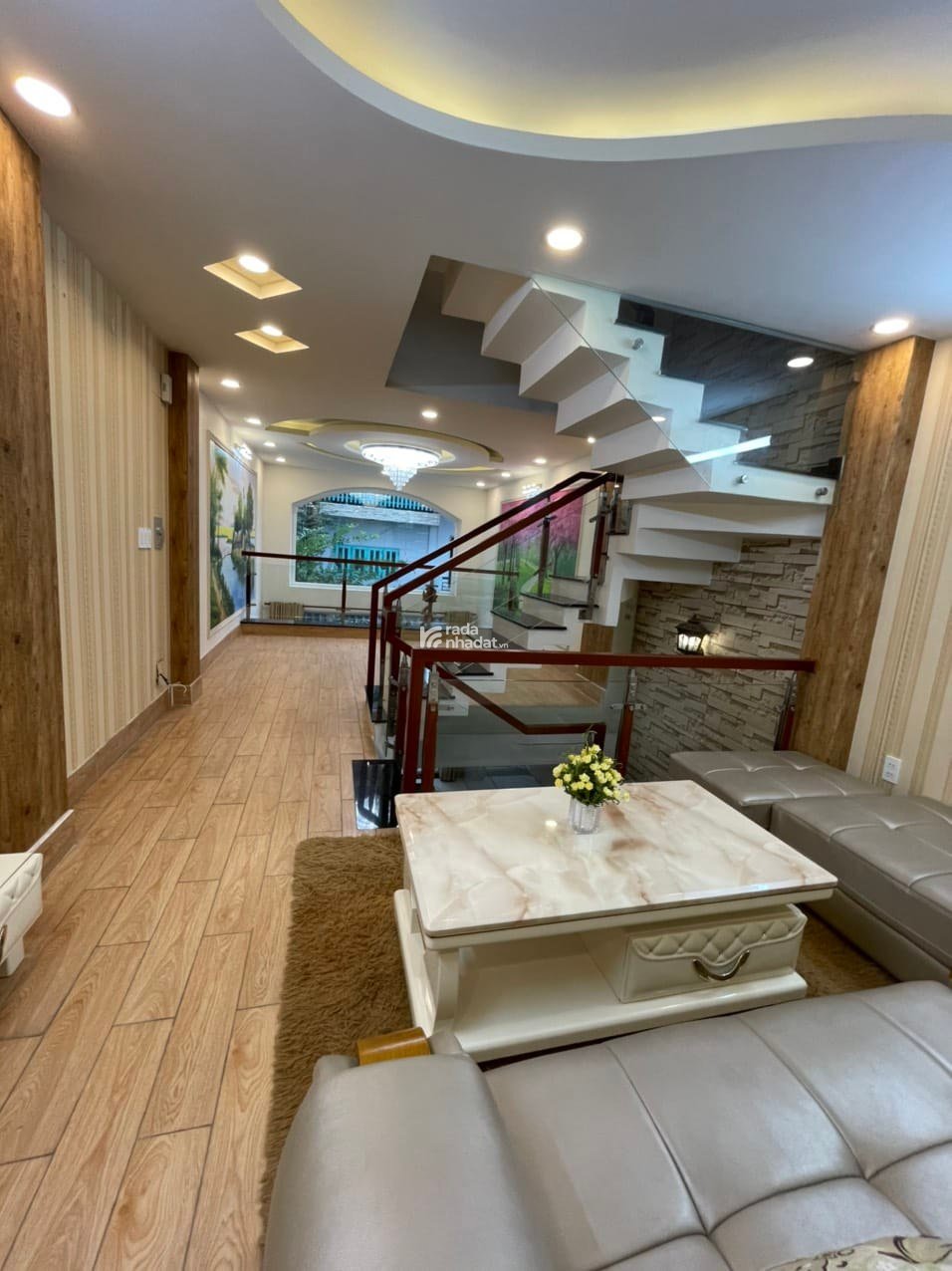  Bán nhà 3 tầng HXH đường Phạm Văn Chiêu, Dt 4x13m- Giá 5 tỷ 9 