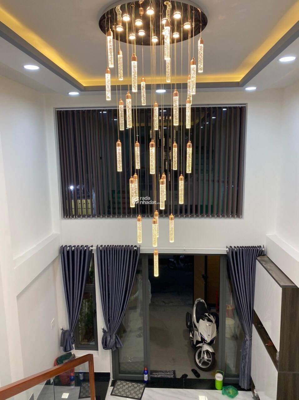  Bán nhà 3 tầng HXH đường Phạm Văn Chiêu, Dt 4x13m- Giá 5 tỷ 9 