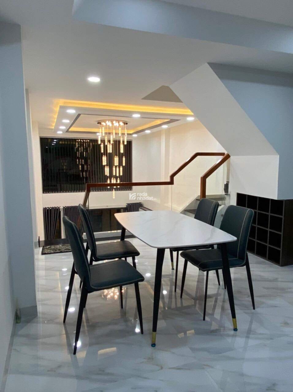  Bán nhà 3 tầng HXH đường Phạm Văn Chiêu, Dt 4x13m- Giá 5 tỷ 9 