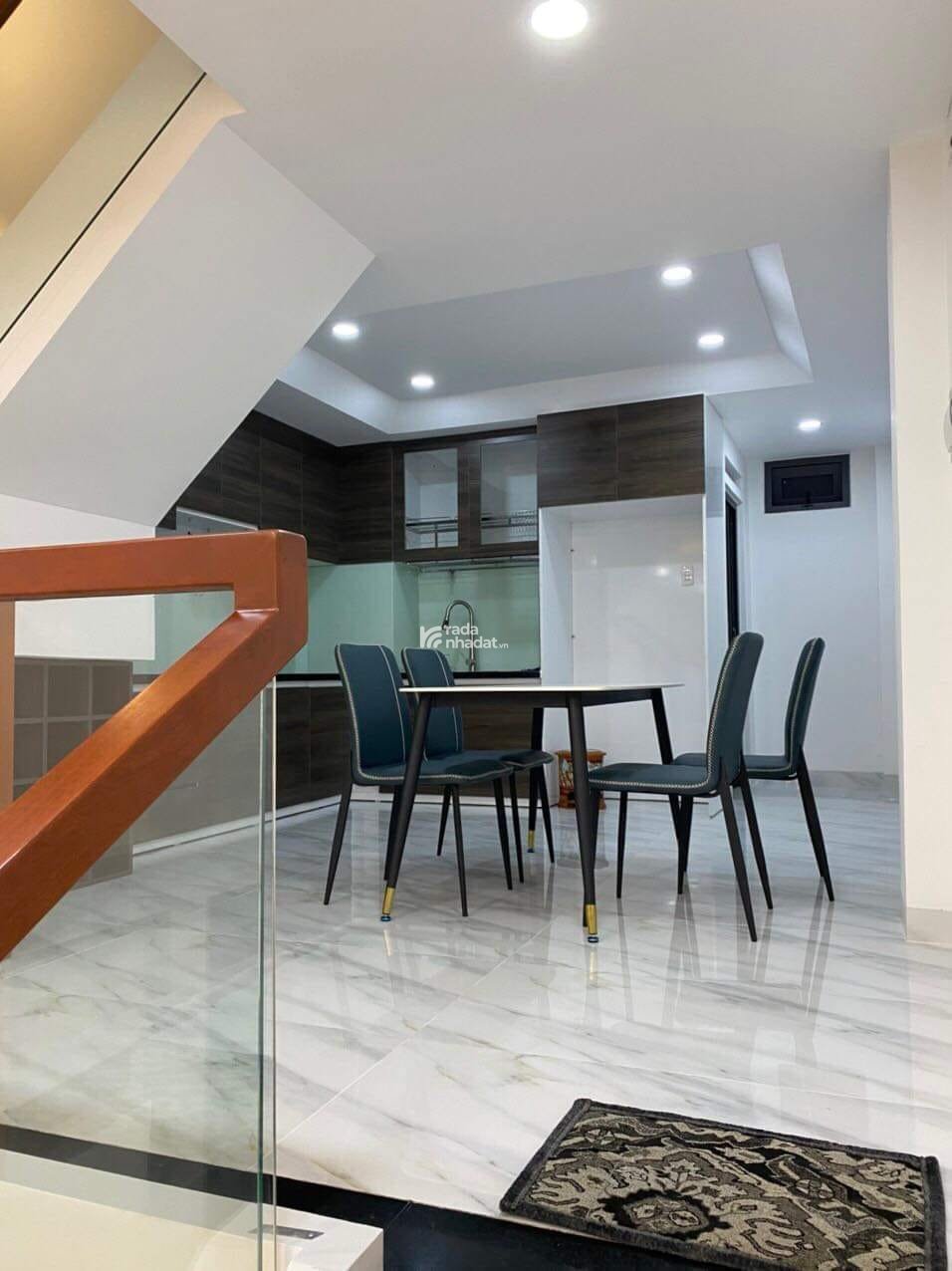 Bán nhà 3 tầng HXH đường Phạm Văn Chiêu, Dt 4x13m- Giá 5 tỷ 9 