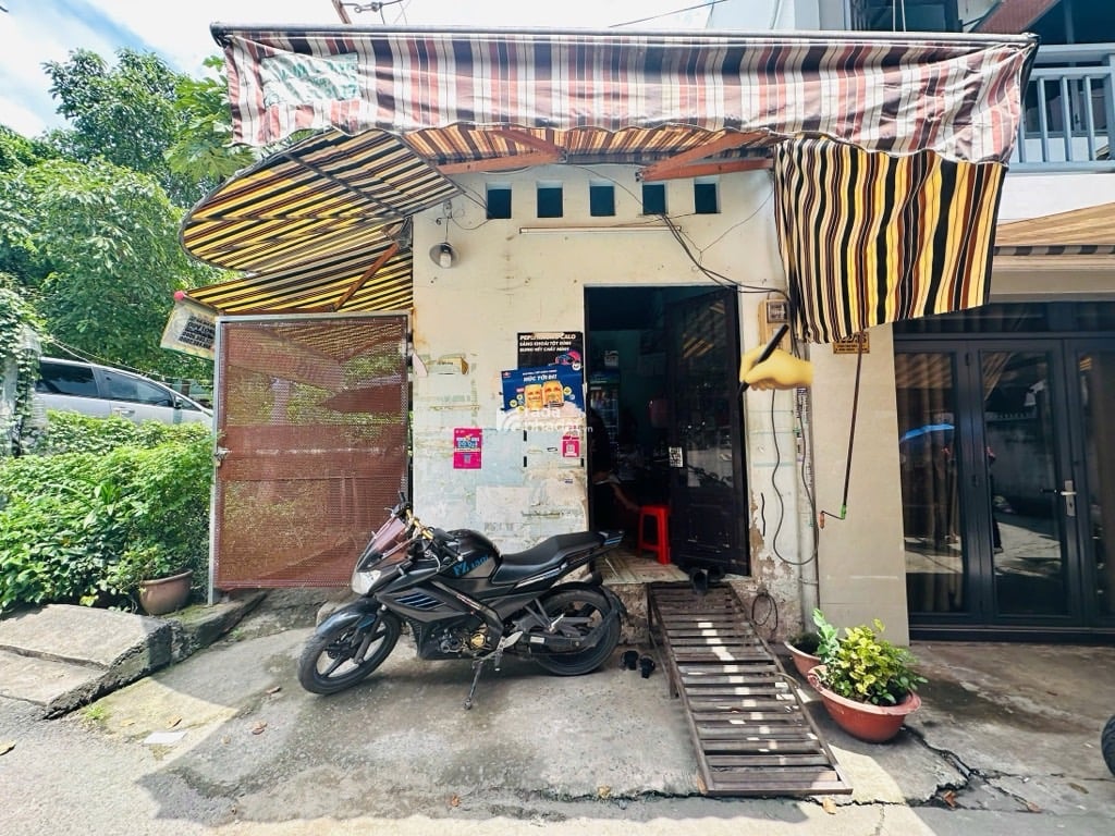 SÁT VÁCH QUẬN 1, HXH PHAN VĂN HÂN, BÌNH THẠNH, 35M2 TIỆN XÂY. GIẢM 350TR CHỈ CÒN 7.25T TL 