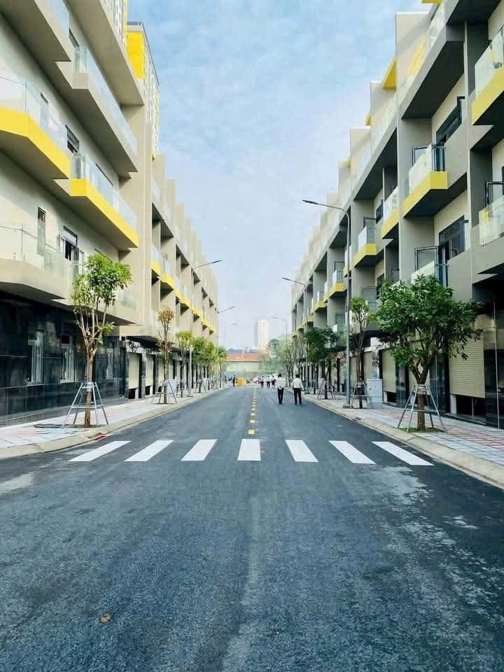 Chốt nhà phố Bcons City Life- sở hữu tài sản riêng sông trọn tiện nghi
