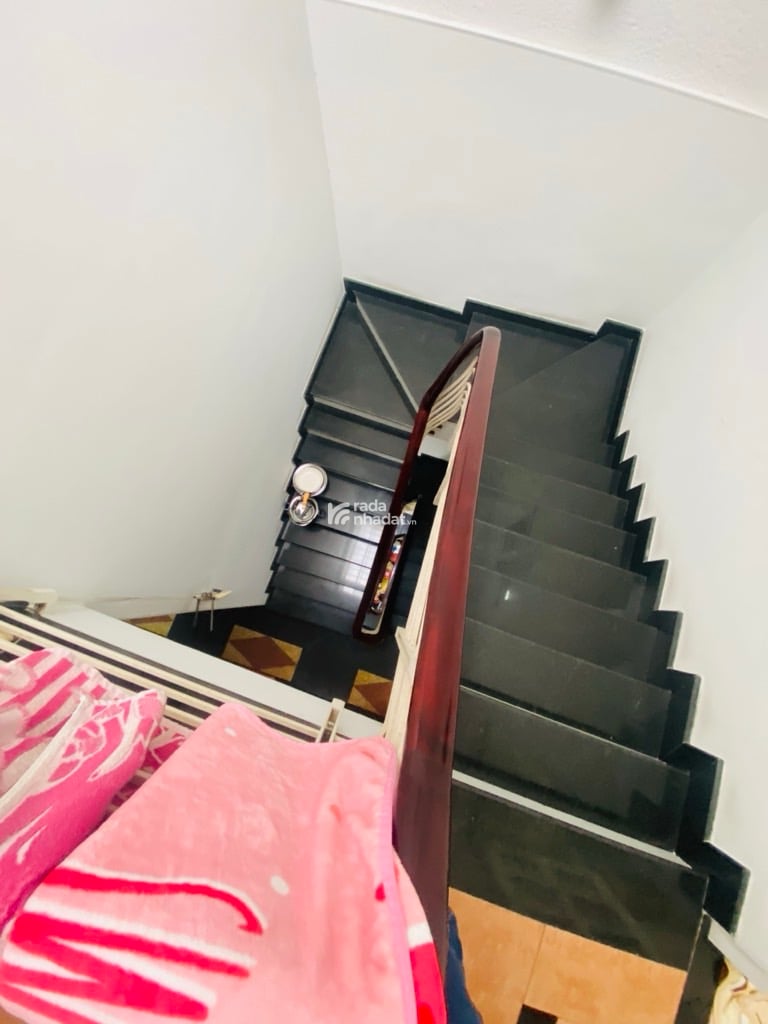 4 TẦNG ĐƯỜNG NHỰA 8M LỀ 2M- LÊ NGÃ- TÂN PHÚ-DT: 4*14M- 9 TỶ 4