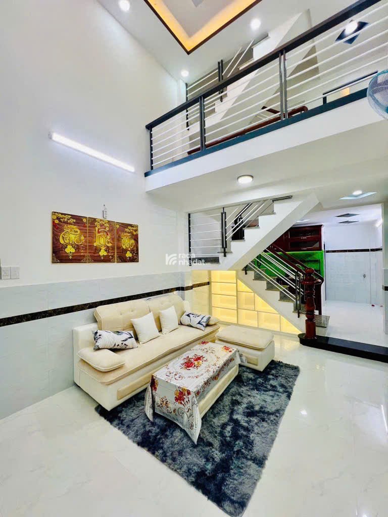 NHÀ MỚI SIÊU ĐẸP - QUANG TRUNG - PHƯỜNG 8 - GÒ VẤP - 3 TẦNG - 32m2 - GIÁ 5 TỶ 200