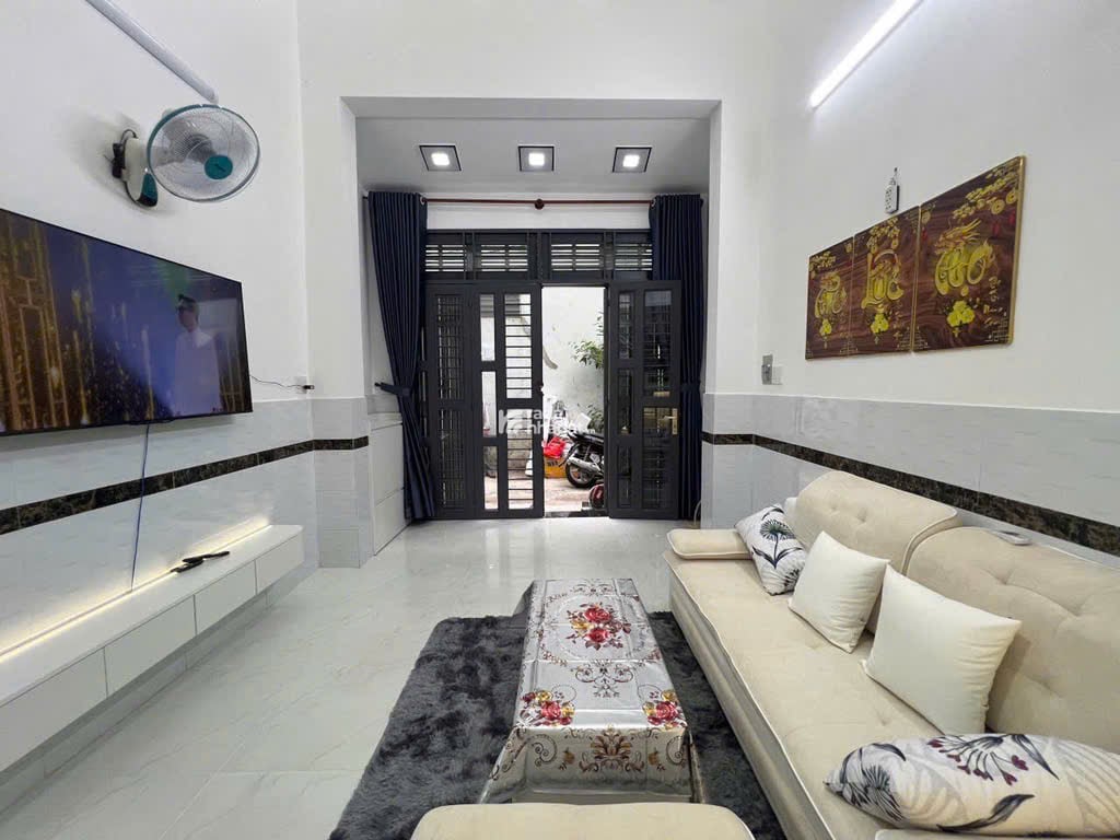 NHÀ MỚI SIÊU ĐẸP - QUANG TRUNG - PHƯỜNG 8 - GÒ VẤP - 3 TẦNG - 32m2 - GIÁ 5 TỶ 200