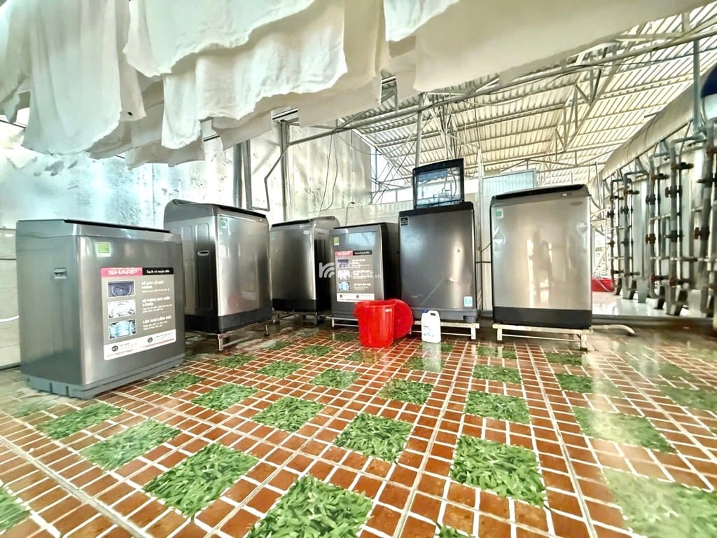 KHÁCH SẠN CAO CẤP - ĐƯỜNG ÔTÔ TRÁNH - HẦM  7 TẦNG – 38 PHÒNG FULL NỘI THẤT – DÒNG TIỀN 220TR/THÁNG