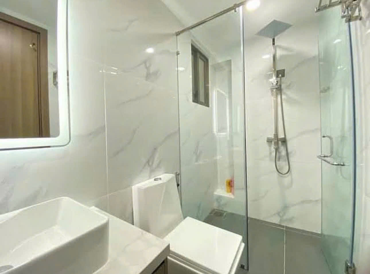 BÁN CĂN HỘ CAO CẤP GRAND CENTRAL, QUẬN 3/ DT 61M2, GIÁ ĐANG HOT CHỈ 3 TỶ 270TR/ SỔ SẴN