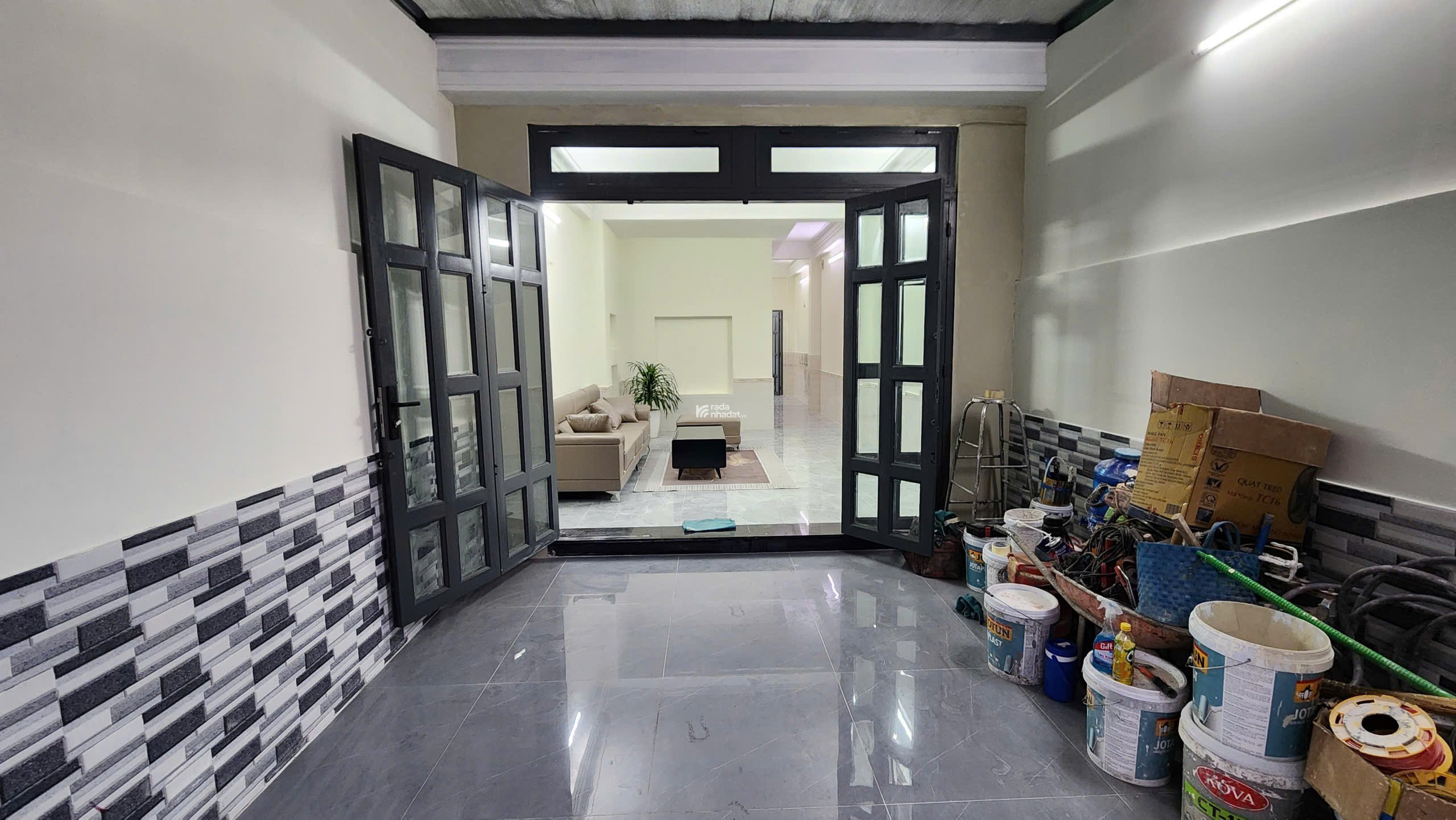 NHÀ MẶT TIỀN TL31 5.X TỶ -VỊ TRÍ KINH DOANH SẦM UẤT NHẤT Q12