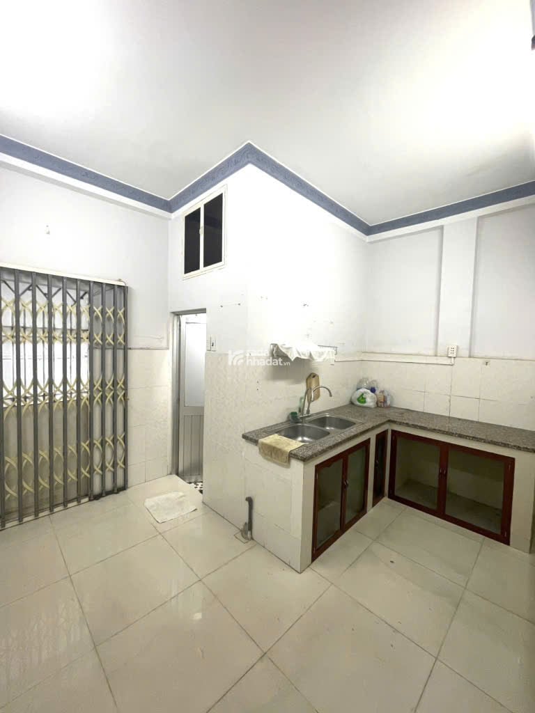Nhà 3 tầng  2 mặt hẻm trước sau Phạm Văn Chiêu P14  Gò Vấp 4x10m Giá 4.2 Tỷ Thương lượng