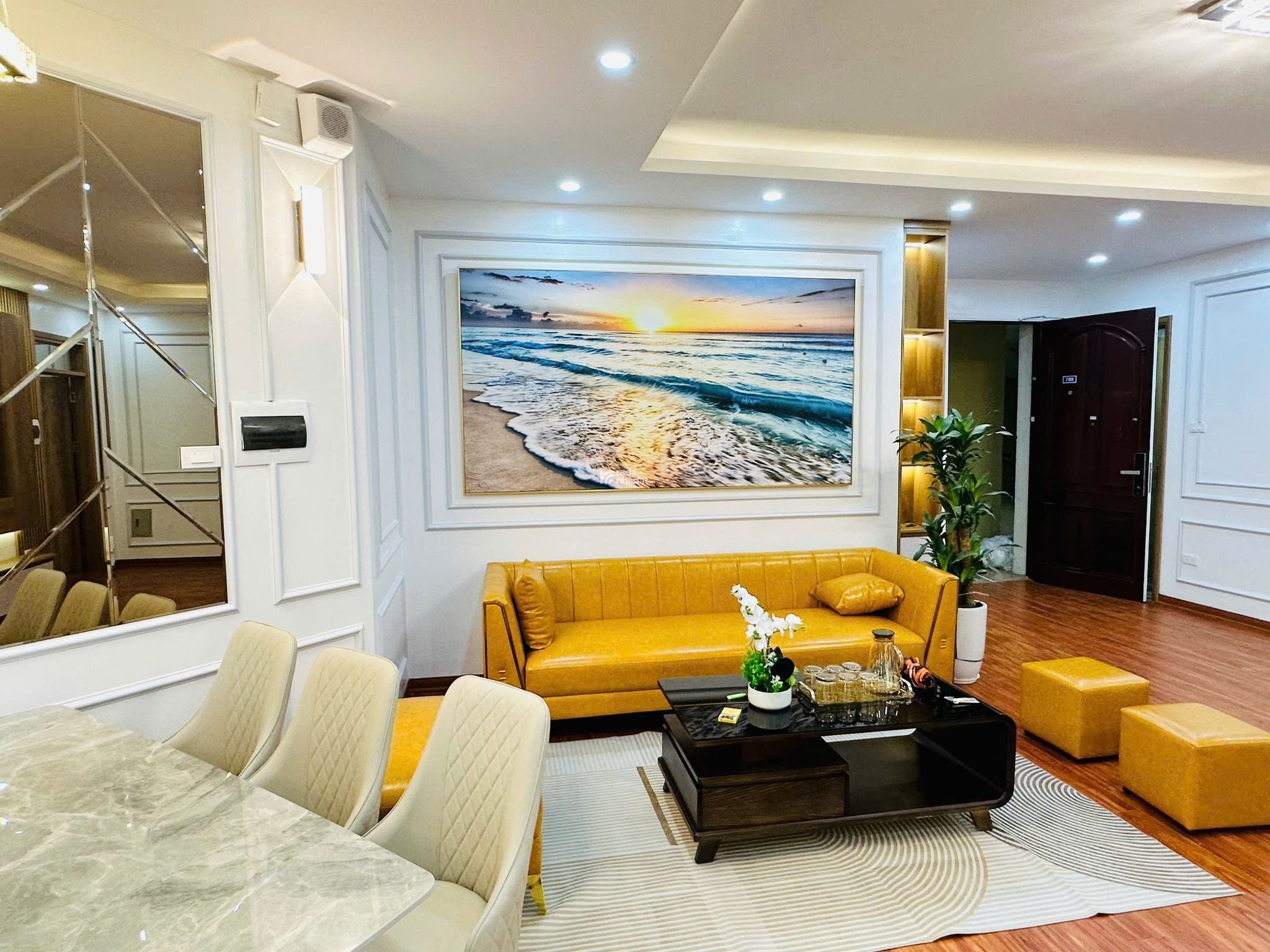 Cho thuê căn hộ 3 phòng ngủ Five Star giá 14.5tr nhận nhà ngay