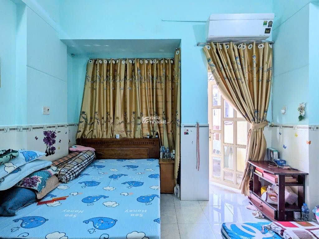 Bán Gấp Nhà Phố 4 Tầng 5 Phòng Ngủ Ngay Lê Văn Thọ P 14 Gò Vấp