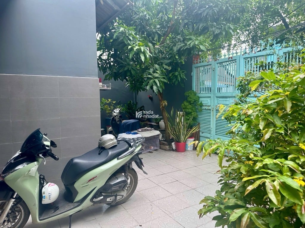 NGAY CHỢ VẢI, HẺM XE HƠI PHÚ THỌ HÒA, TÂN PHÚ, 168M2 HIẾM CÓ. GIẢM 550TR CHỈ CÒN 18T TL TỐT