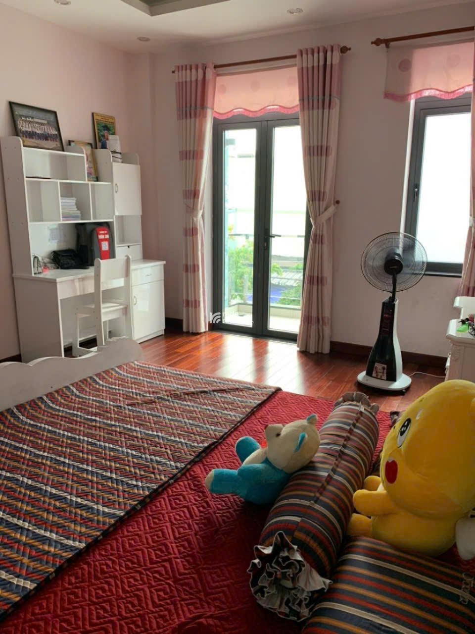 Nhà 4 tầng mới đẹp, gần Trường Chinh, Quận 12, 65m2, nhỉnh 8 tỷ.