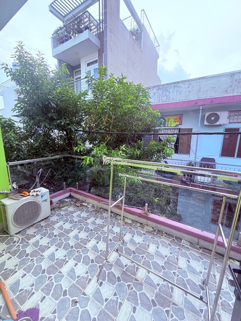 NHÀ 3 TẦNG - 60M2 - 4x15 - HẺM 5M - 7 TỶ 200