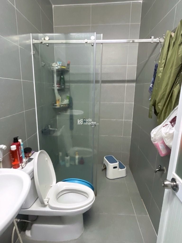 HẺM XE HƠI SÁT NHÀ, LẠC LONG QUÂN, TÂN BÌNH, 36M2 CÓ KC Ở NGAY. GIẢM 350TR CHỈ 4.4T 