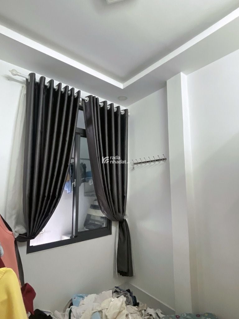 HẺM XE HƠI SÁT NHÀ, LẠC LONG QUÂN, TÂN BÌNH, 36M2 CÓ KC Ở NGAY. GIẢM 350TR CHỈ 4.4T 