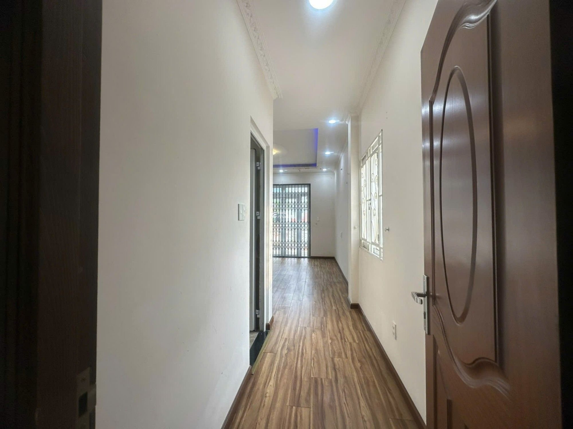 Bán nhà MT Bắc Ái, Tân Phú, 80m2, 5 tầng, 6PN, chỉ 13 tỷ TL