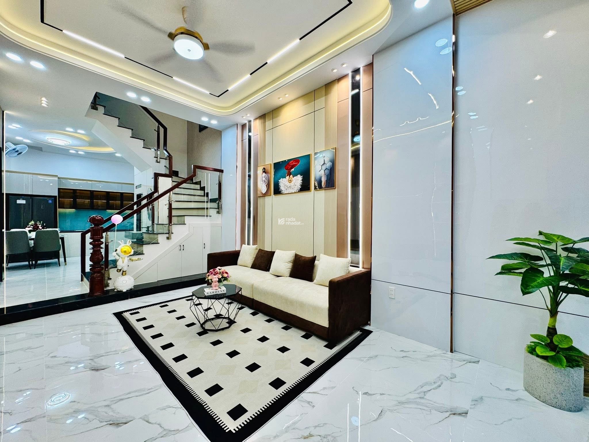 Bán nhà hẻm ô tô, Nguyễn Lâm, Phú Nhuận/ DT 59.9m2/ Giá chỉ 4 tỷ 350tr/ Sổ hồng riêng chính chủ