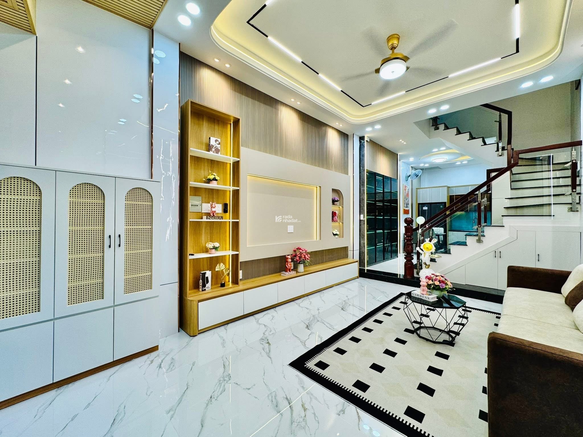 Bán nhà hẻm ô tô, Nguyễn Lâm, Phú Nhuận/ DT 59.9m2/ Giá chỉ 4 tỷ 350tr/ Sổ hồng riêng chính chủ