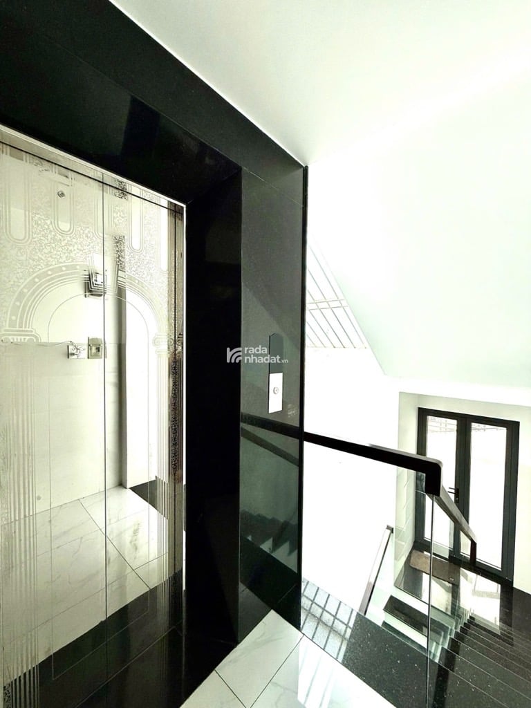 SIÊU PHẨM CHDV NGAY ĐIỂM CHECK IN NHÀ THỜ TÂN ĐỊNH PHƯỜNG TÂN ĐỊNH QUẬN 1 