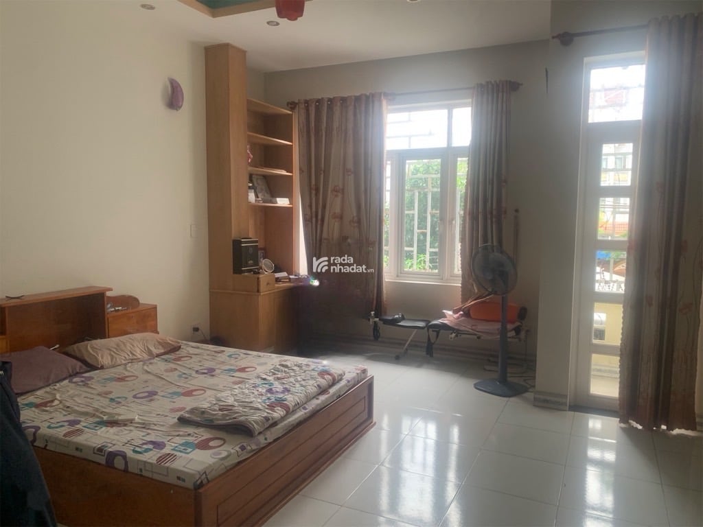 NHÀ ĐẸP Ở NGAY, HẺM TO XE TẢI TRÁNH NHAU, GẦN CHỢ TAM HÀ 3 TẦNG 5X14 CHỈ 8,8 TỶ.