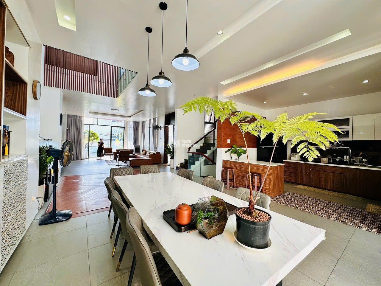 KHU BIỆT THỰ BÊN SÔNG SÀI GÒN - 5 TẦNG ( 8 X 20M ) - CÔNG VIÊN TRƯỚC NHÀ - SAU VIEW SÔNG CỰC ĐẸP