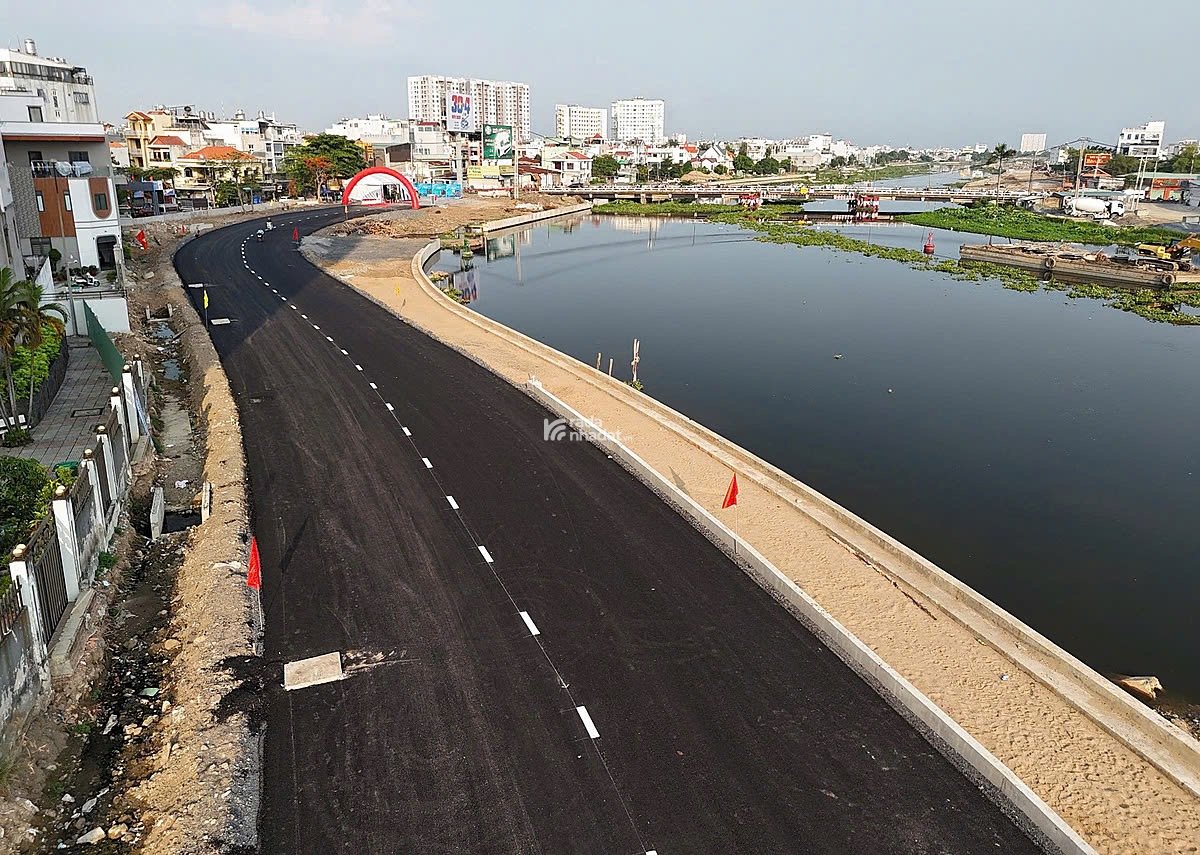 Hàng hiếm mặt tiền ngang 8m KDC Nam Long, KDL Bến Xưa