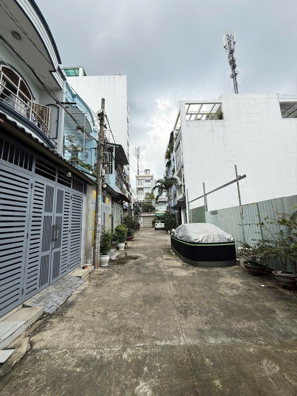 Dương đức hiền, tân phú 56m2, oto tránh, giá rẻ