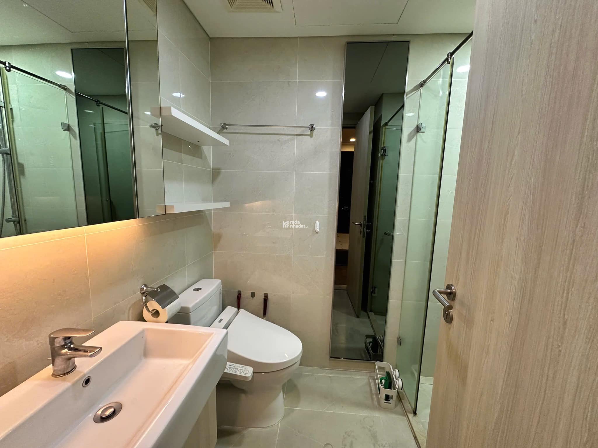 Chỉ 10,5tr có ngay căn hộ 82m2, 3PN, chung cư 25 Tân Mai, Hoàng Mai, giao nhà ngay