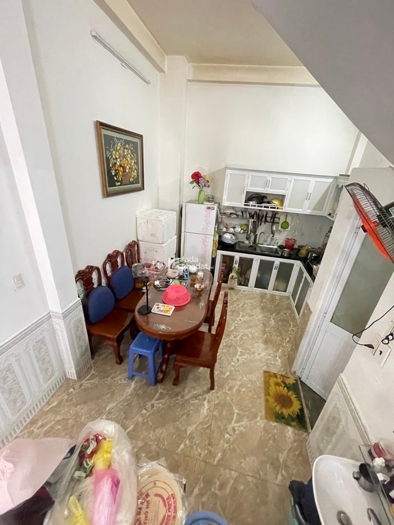 BÁN GẤP NHÀ  HẺM ÔTÔ - BTCT - 3 TẦNG - 3PN - 3WC 