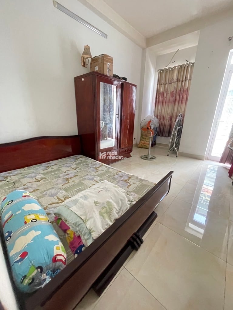 BÁN GẤP NHÀ  HẺM ÔTÔ - BTCT - 3 TẦNG - 3PN - 3WC 