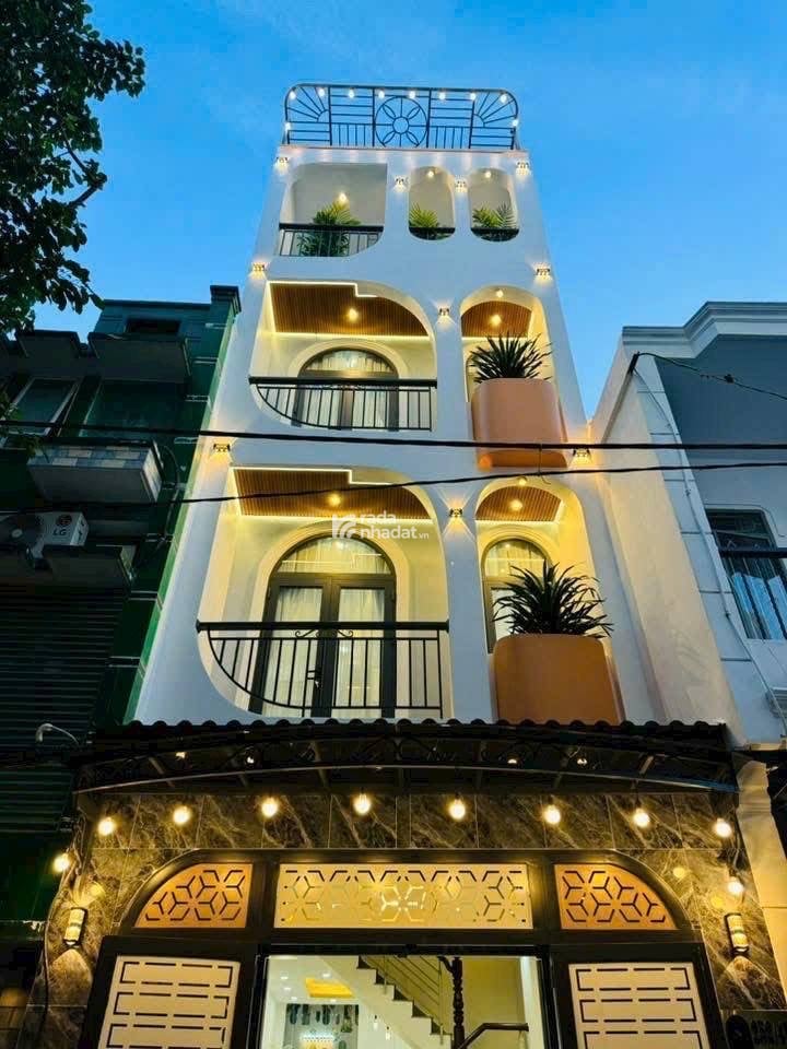 NHÀ 4 TẦNG PHẠM VĂN CHIÊU, QUANG TRUNG GÒ VẤP- 4x13m- 4PN- GARA OTO TRONG NHÀ- CHỈ 7.9 tỷ