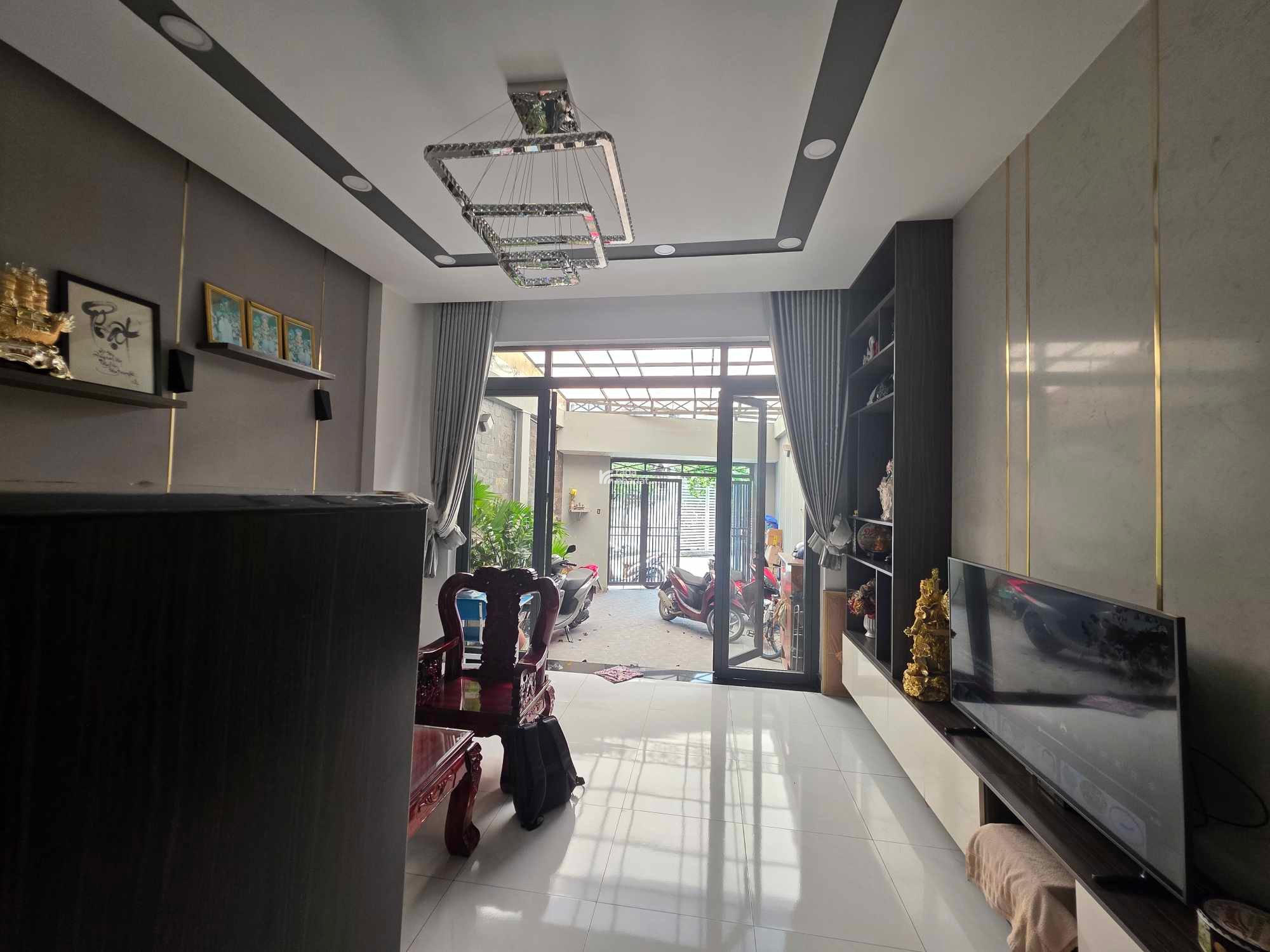 Bán nhà mặt phố 87m 4 tầng_4 pn _5wc_ bình trưng tây_ 11 tỷ500