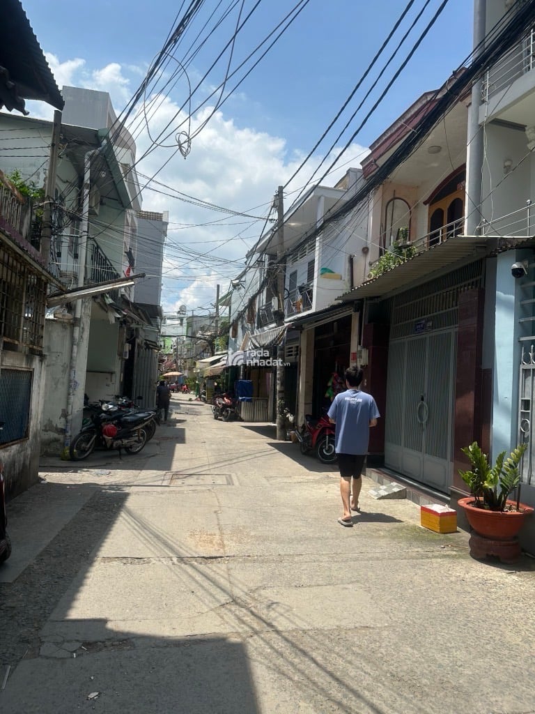 Nhà bán P.17, Bình Thạnh HXH Điện Biên Phủ ngang 3,2m dài 20m SH công nhận 62m2