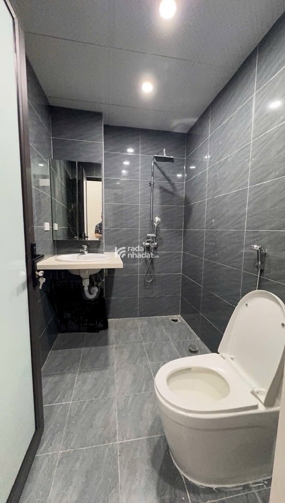 PHƯỜNG NGHĨA ĐÔ - 55M2 CẦU GIẤY - NHÀ CAO - CỬA RỘNG - 5M MẶT TIỀN - 9.5 TỶ