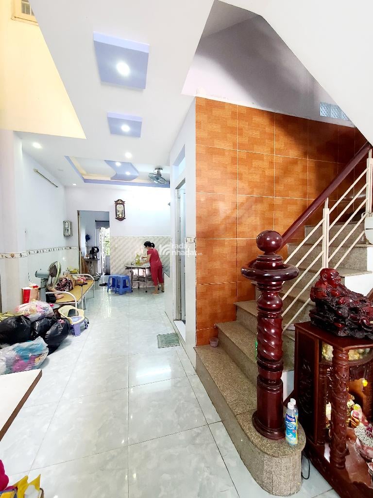 BÁN NHÀ MẶT TIỀN TRỤC LÊ VĂN QUỚI 90M2 9 TỶ 4 TẦNG 5X18M KINH DOANH GIÁP TÂN PHÚ