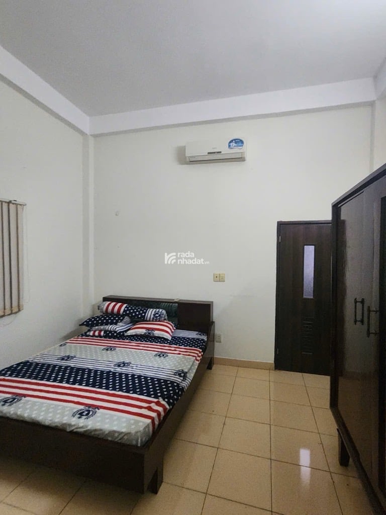 NGUYỄN VĂN CỪ - PHƯỜNG 1 - QUẬN 5 -DT: 4.4*38M- 38 TỶ