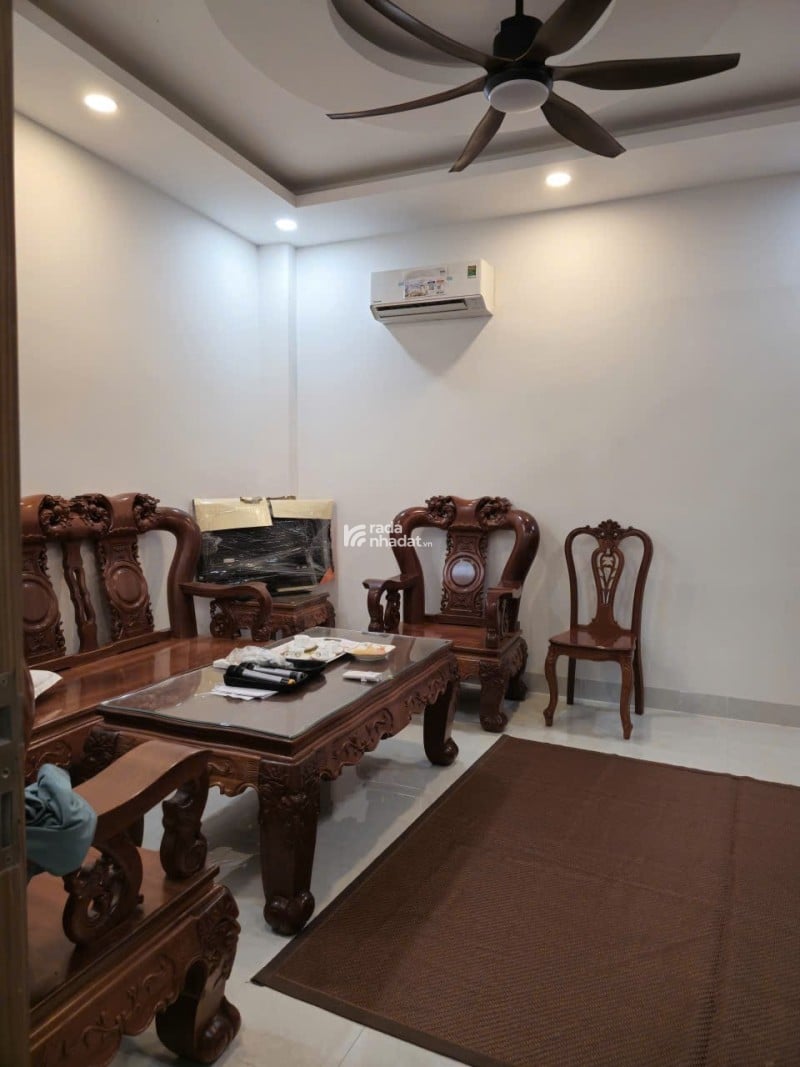 Bán nhà mặt tiền Nguyễn Quý Anh-ngang 4.5m-4PN-nhà mới-nở hậu-kinh doanh tấp nập