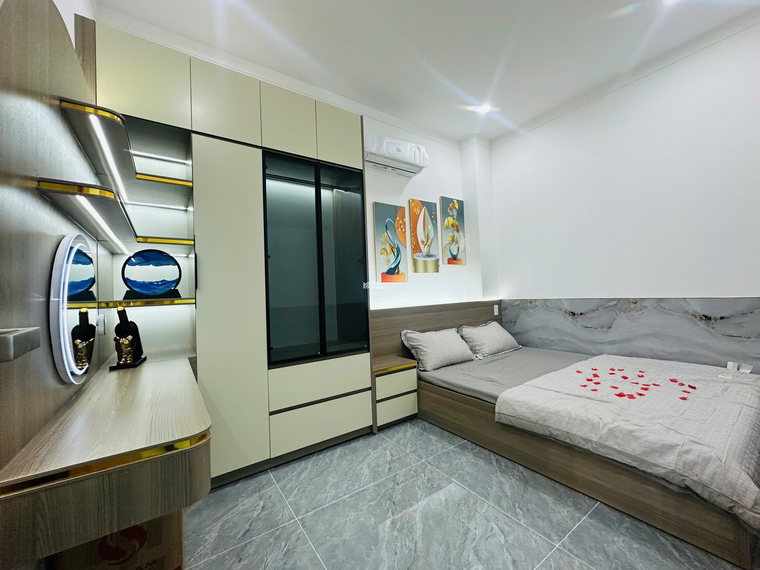 BÁN NHÀ PHỐ MẶT TIỀN ĐẸP NGAY NGÃ TƯ BÌNH CHUẨN CHỈ 66TR/M2 3 TẦNG , KINH DOANH ĐA NGHỀ 