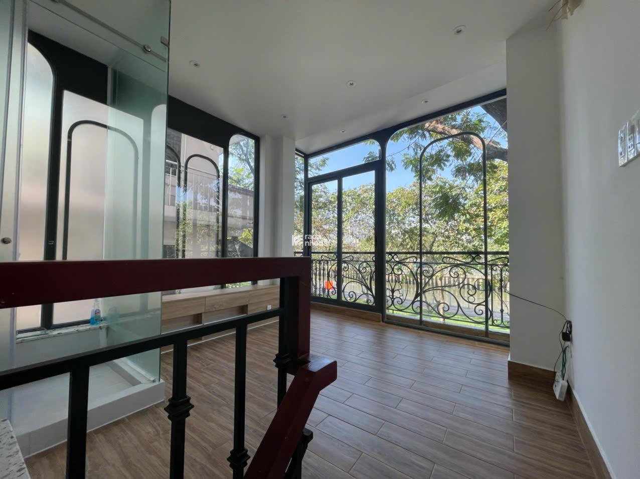 Bán mặt tiền kinh doanh đường Hoàng Sa, quận 1 - 7.5 tỷ 