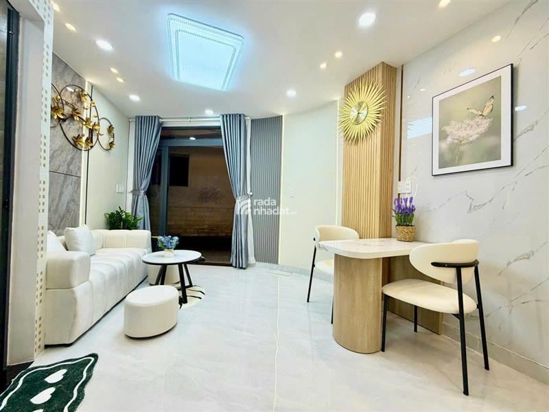 HẺM XE HƠI SÁT VÁCH. HOÀNG HOA THÁM, BÌNH THẠNH, 2 TẦNG Ở NGAY. GIẢM 550TR CHỈ CÒN 3.75T TL 